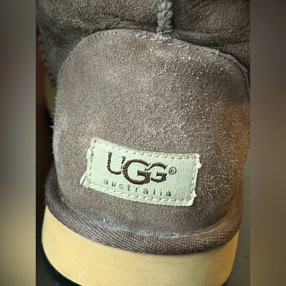 UGG Australia Classic Tall Shearling Boots Brown Women’s Size 7